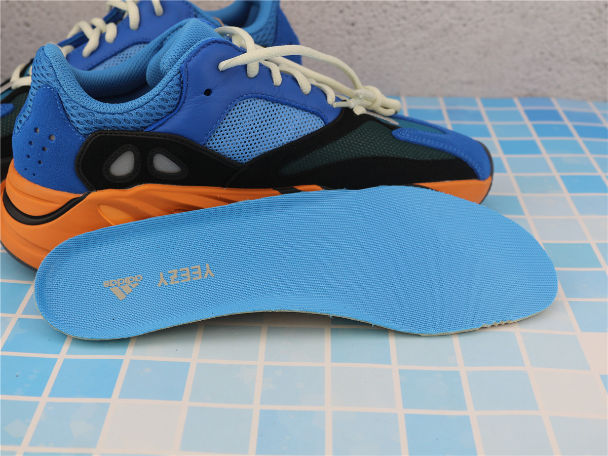 Yeezy Boost 700 Bright Blue GZ0541